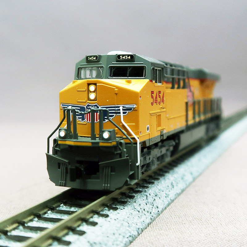 KATO USA　176-8966　ES44AC UP #5454