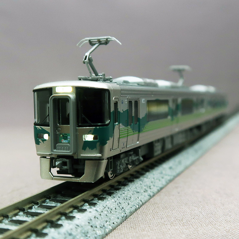 KATO　10-2156　愛知環状鉄道2000系 愛知万博復刻ﾃﾞｻﾞｲﾝ車両 2両