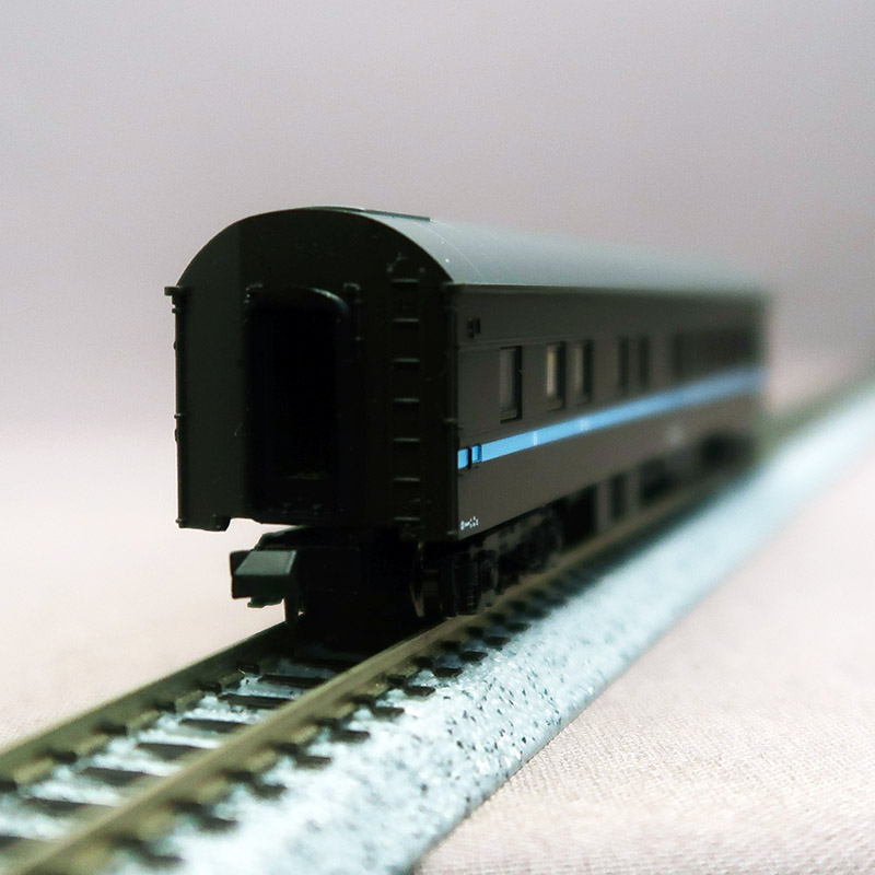 MicroAce　A8559　国鉄マロネ40-8 (ぶどう色1号/淡青帯・品川客車区)