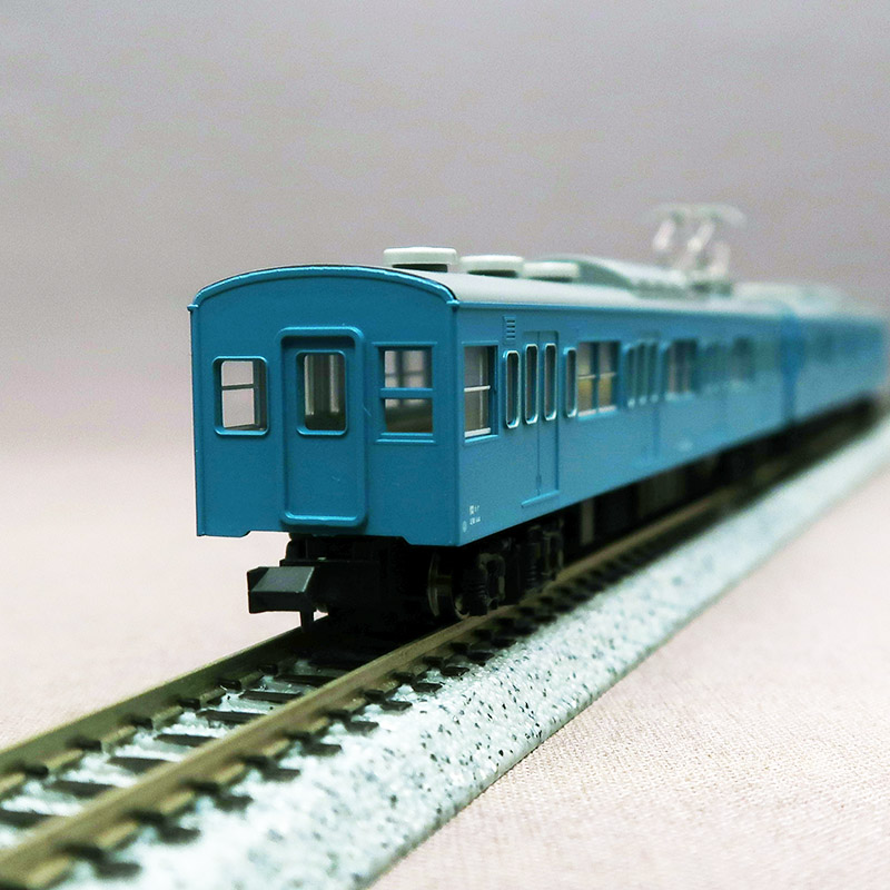 KATO　10-1744A　JR 103系 (ｽｶｲﾌﾞﾙｰ) 中間車3両