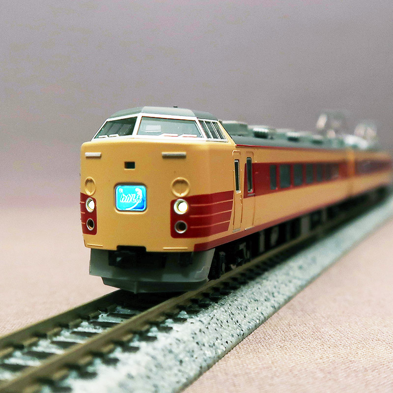 TOMIX　97640+97641　国鉄183系-0 (ｸﾊ183-1500) 基本B+増結 9両組