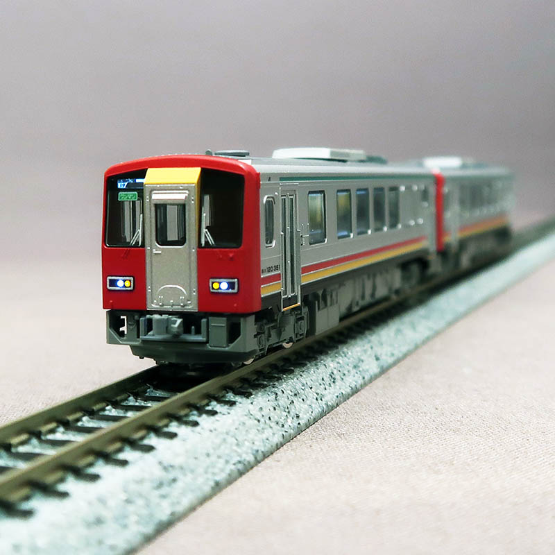 TOMIX　98144　JR キハ120-300 高山線 (更新車) 2両
